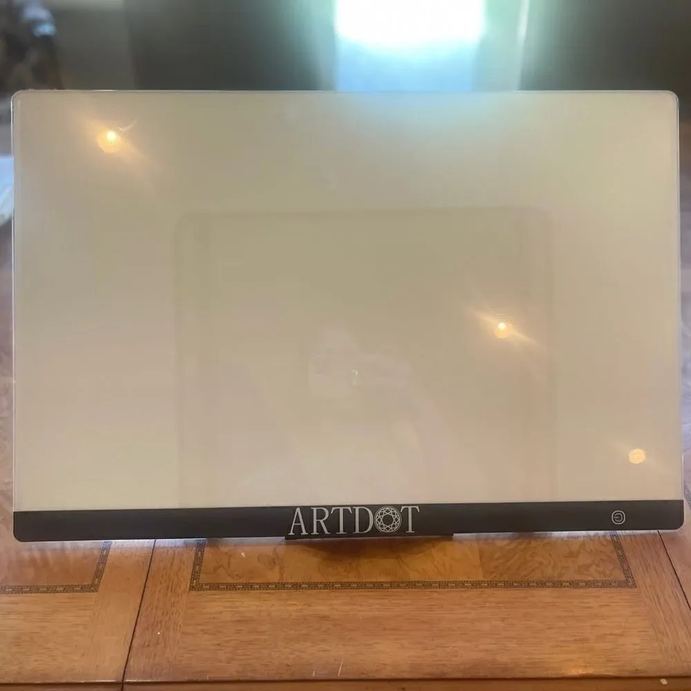 ArtDot Light Board like new out of box!